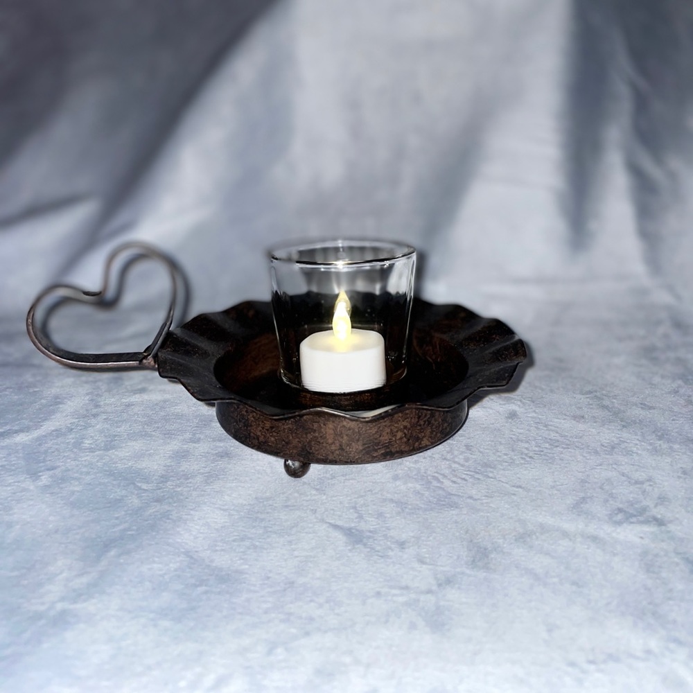 YANKEE CANDLE HEART CANDLE HOLDER TEALIGHT * VOTIVE * JAR HOLDER
